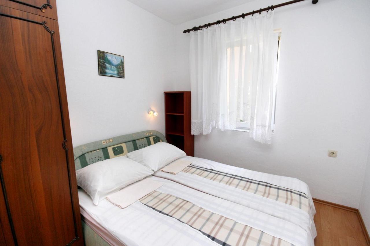 Apartments With A Parking Space Crikvenica - 5553 Exterior photo