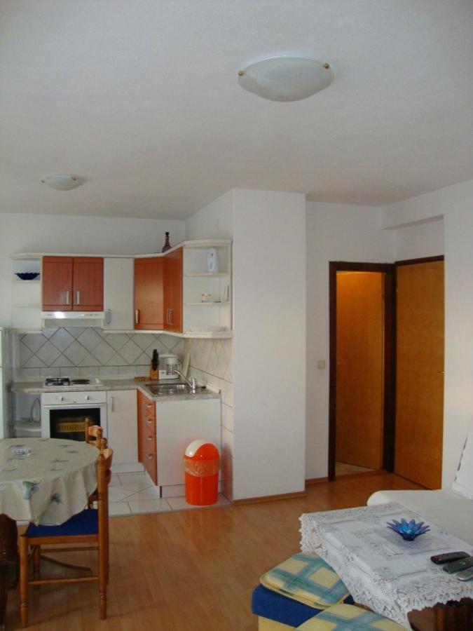 Apartments With A Parking Space Crikvenica - 5553 Exterior photo